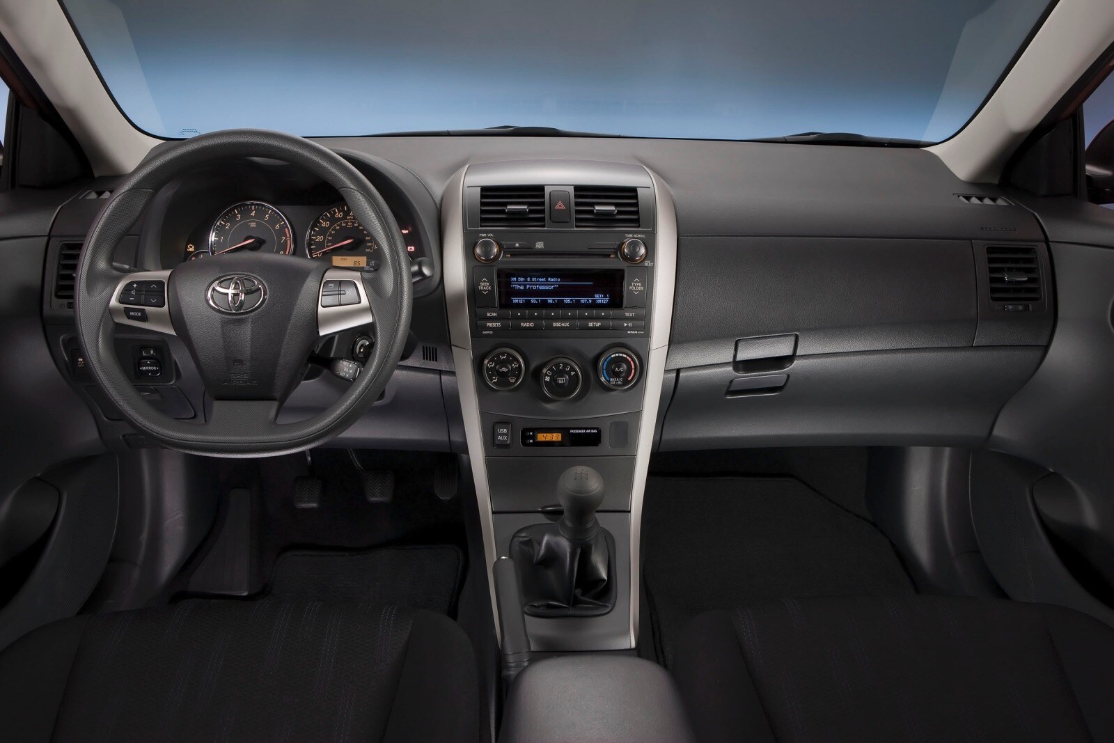 2013 Toyota Corolla interior D