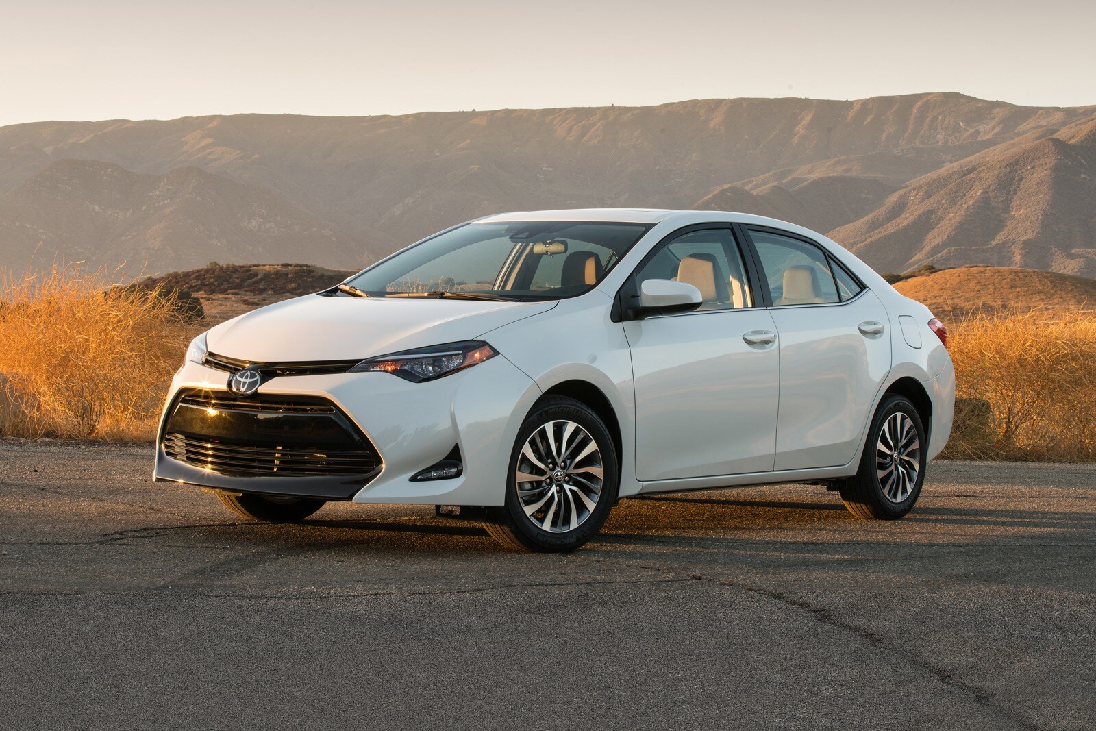 2017 Toyota Corolla exterior FQ