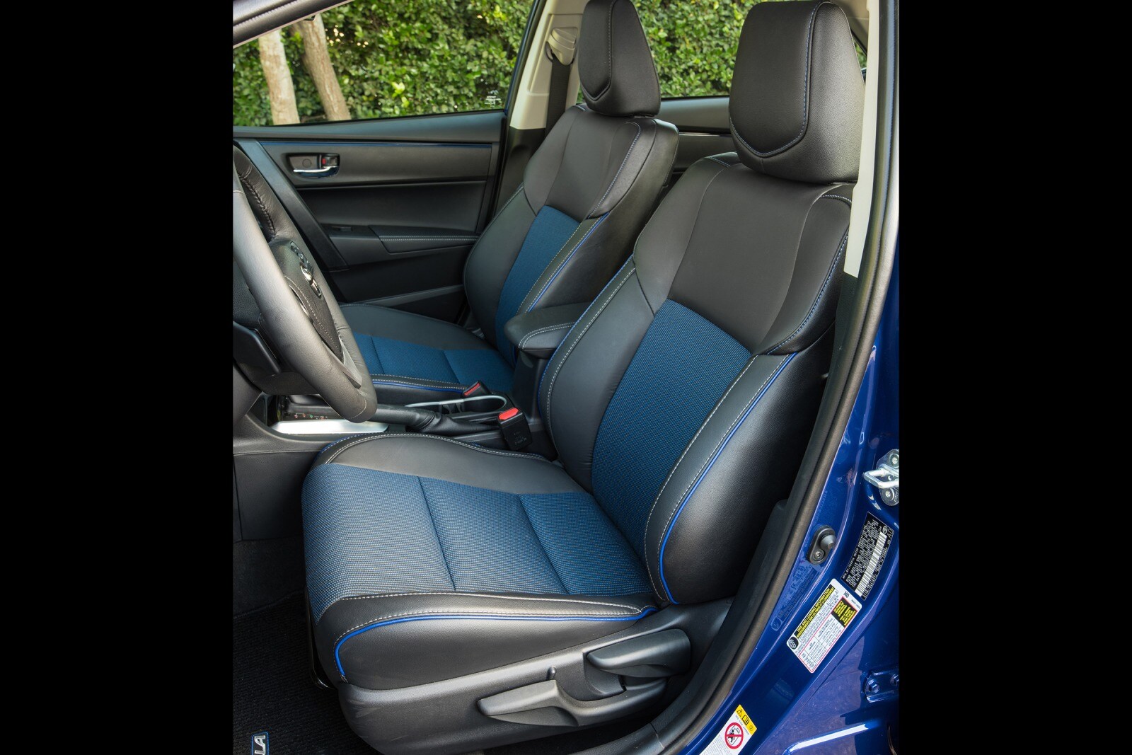 2017 Toyota Corolla interior I