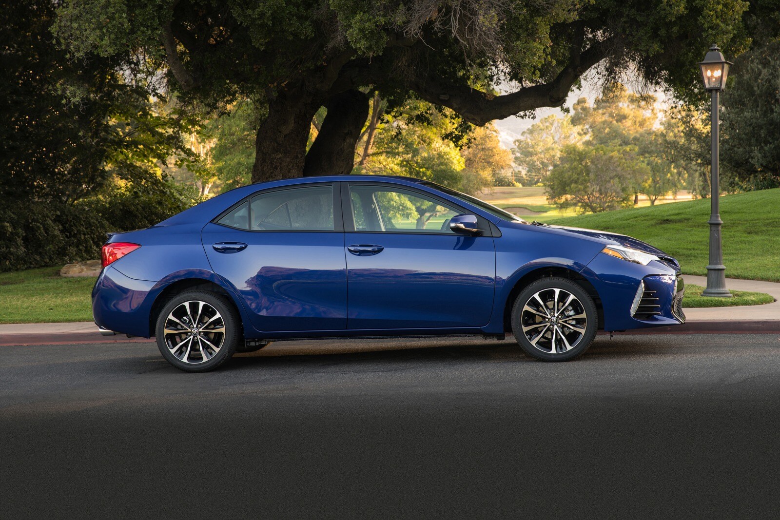 2017 Toyota Corolla performance