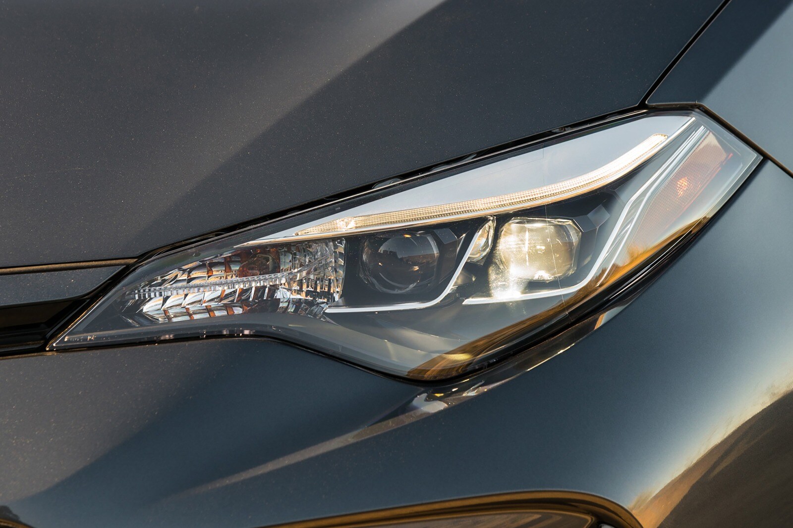 2017 Toyota Corolla exterior EDETAIL