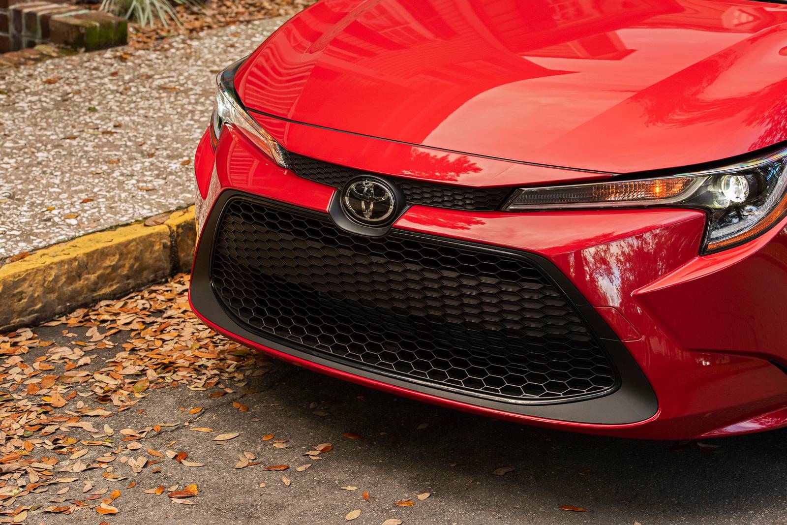 2020 Toyota Corolla exterior FBDG