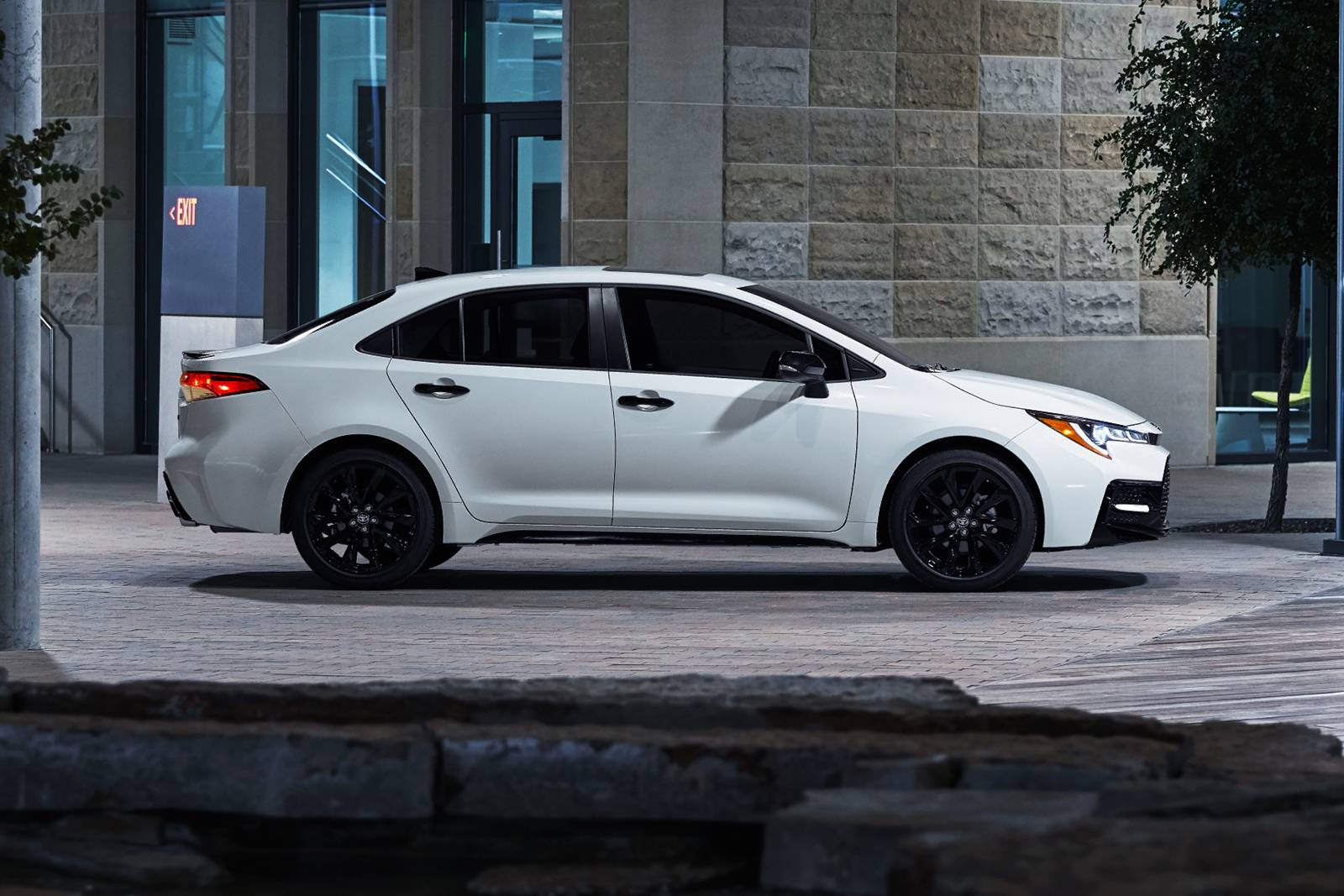 2020 Toyota Corolla exterior S