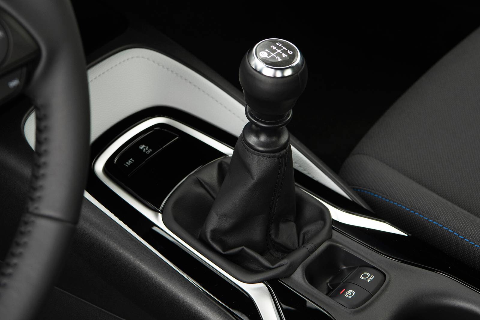 2020 Toyota Corolla interior SHF