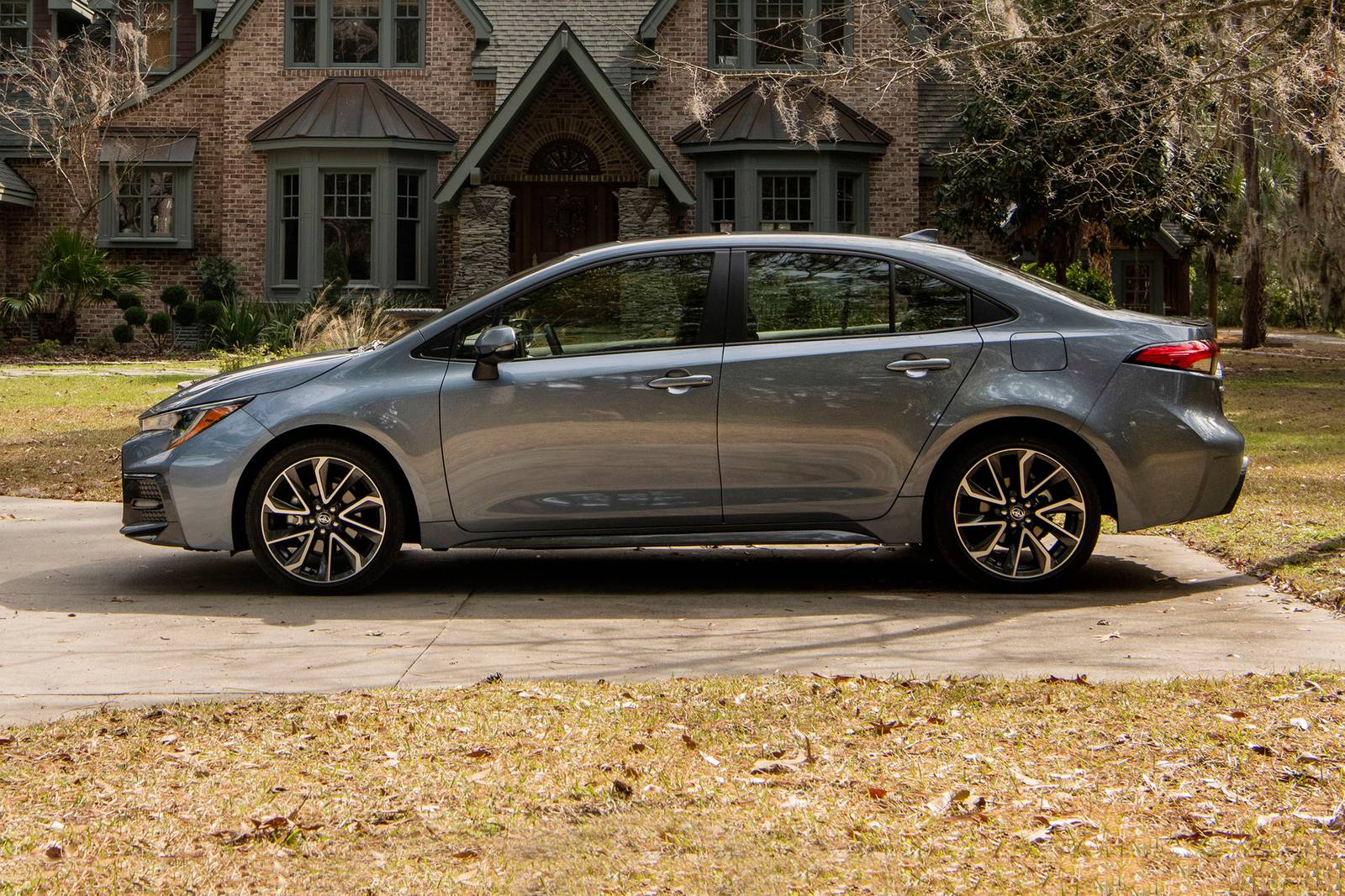 2022 Toyota Corolla — OEM photo 4