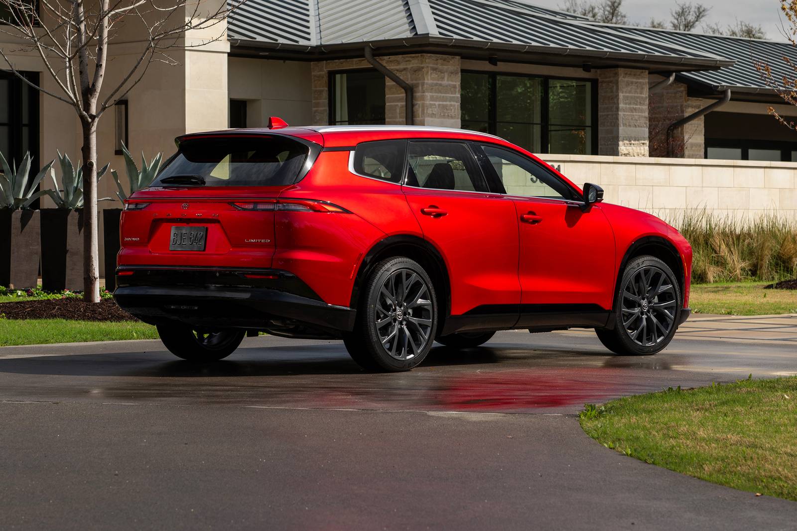 2025 Toyota Crown exterior F