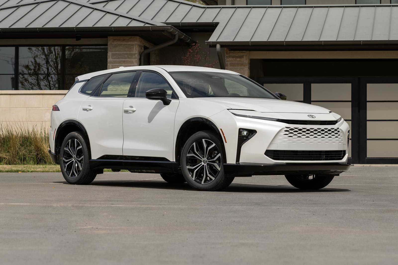 2025 Toyota Crown exterior FQ