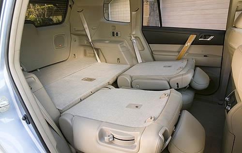 2010 Toyota Highlander Hybrid interior RI