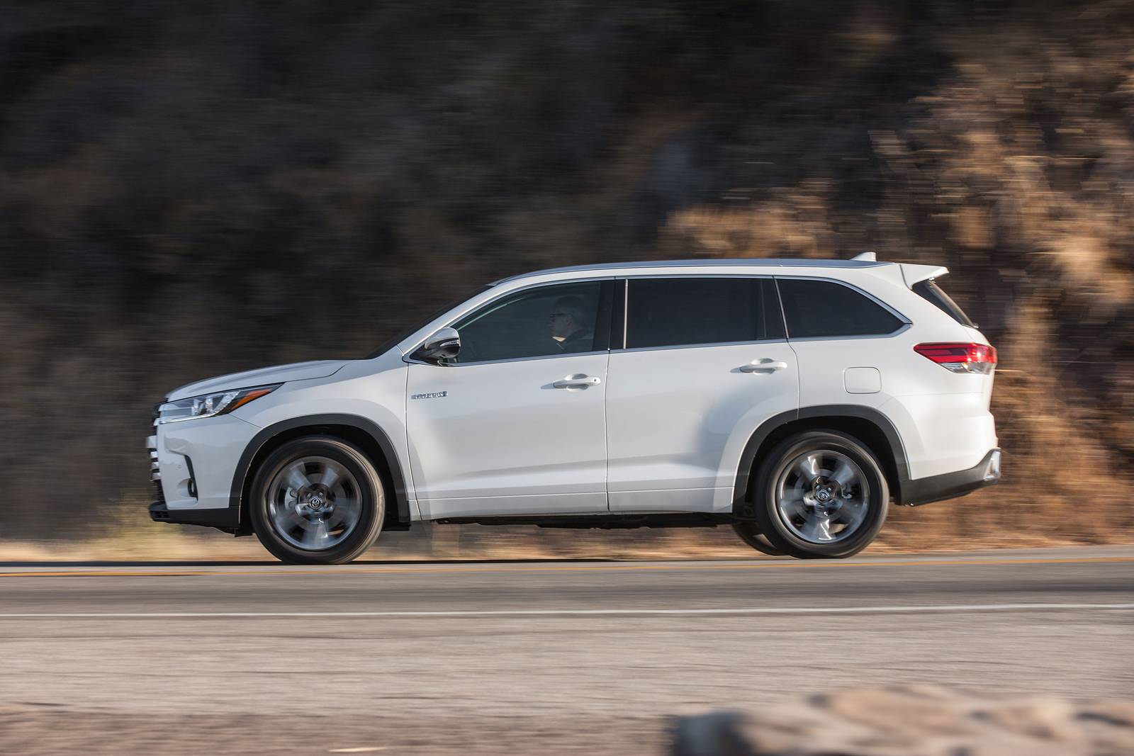 2017 Toyota Highlander performance