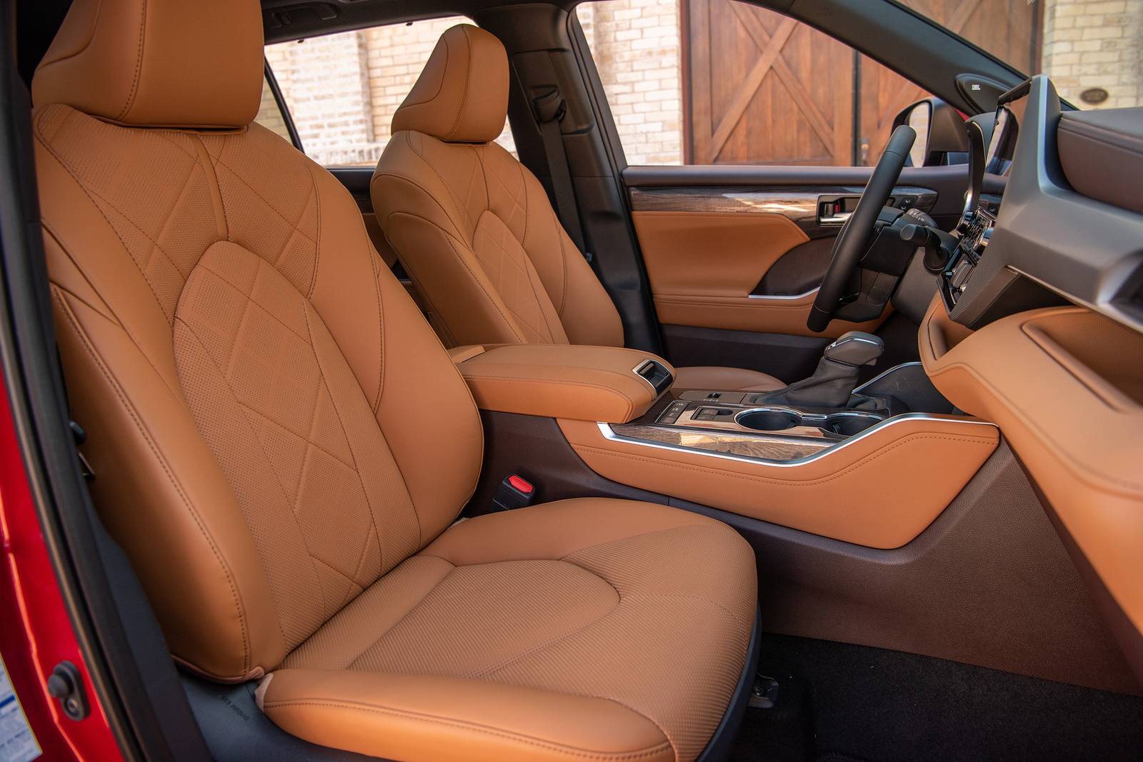 2020 Toyota Highlander interior I