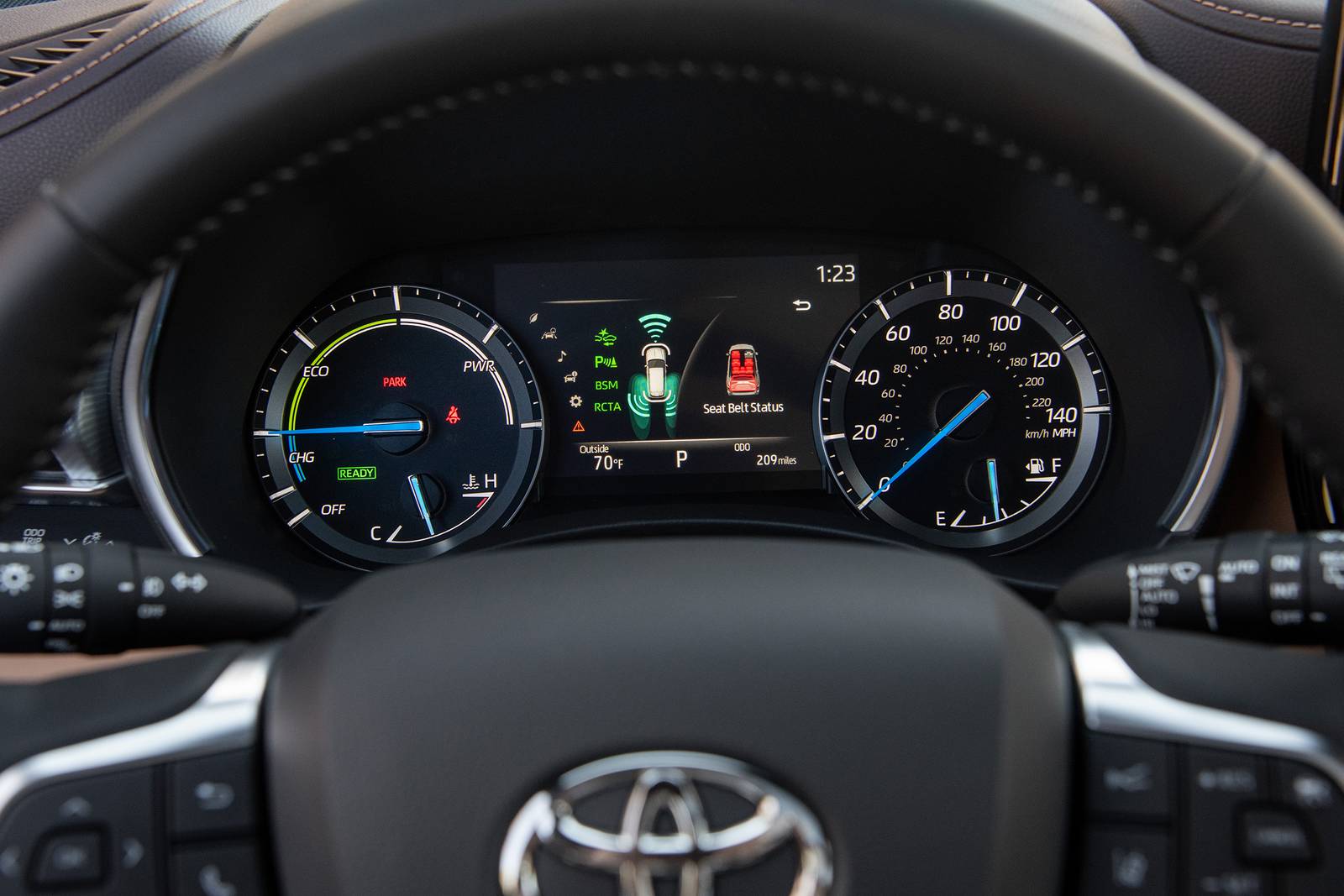 2022 Toyota Highlander interior G
