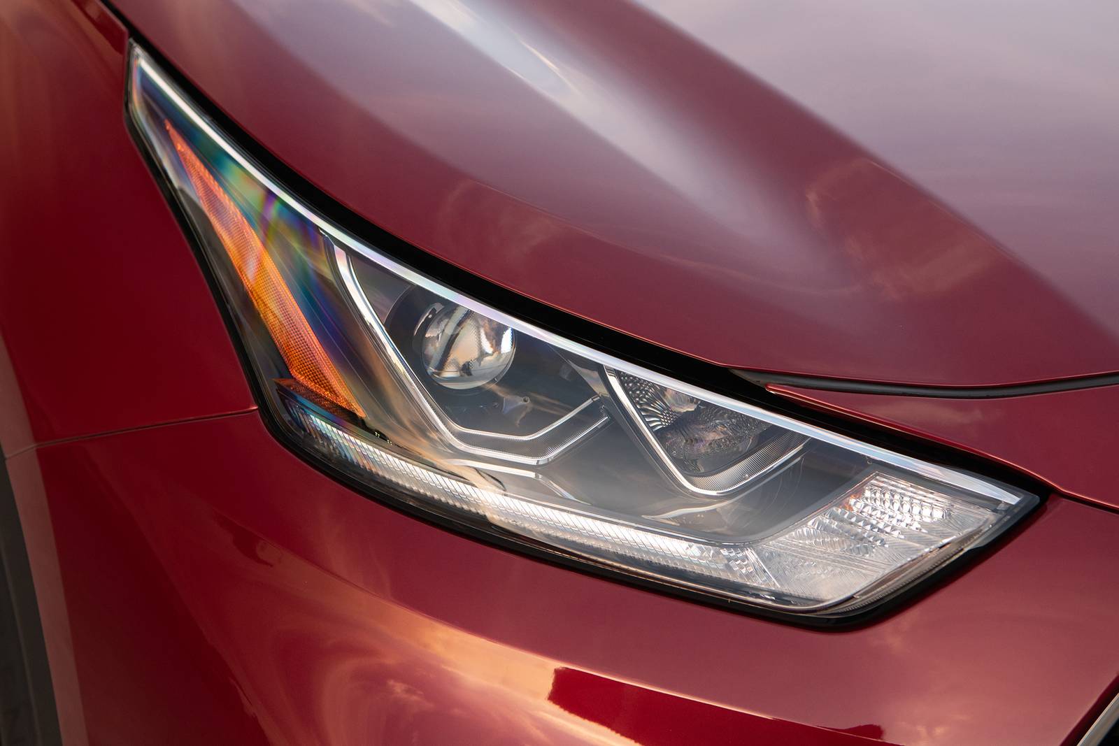 2024 Toyota Highlander front safety EDETAIL