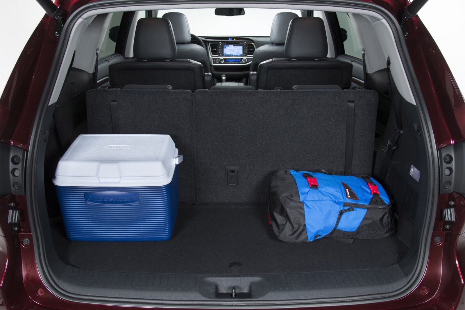 2016 Toyota Highlander interior CARGO