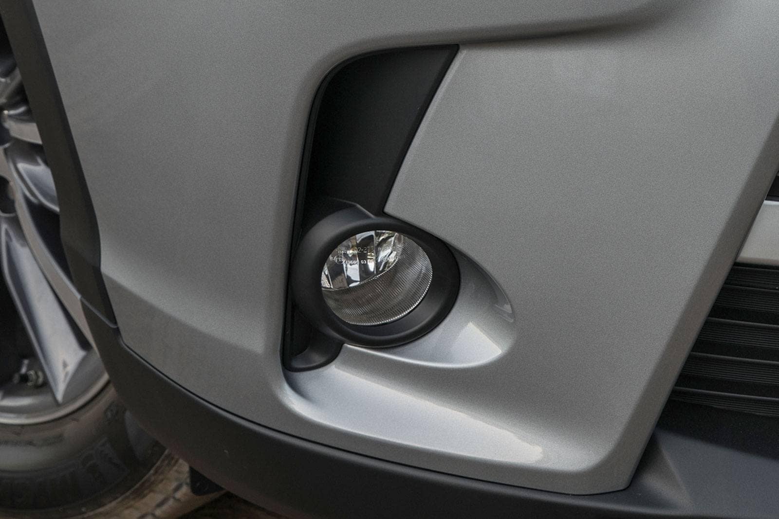 2017 Toyota Highlander exterior FOG