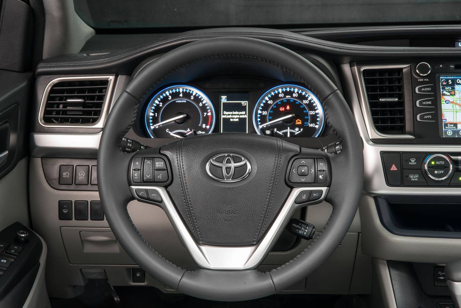 2017 Toyota Highlander interior SWD