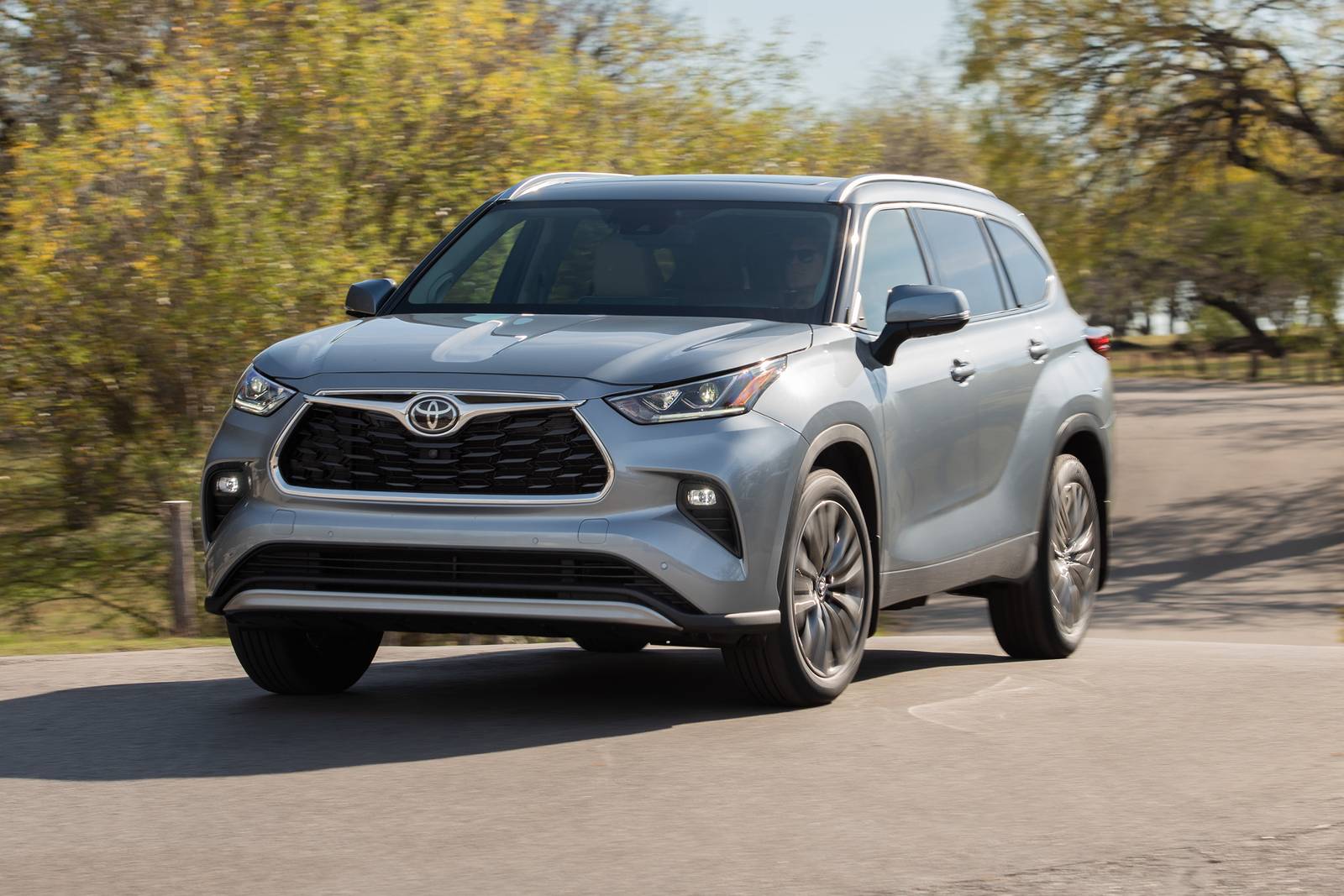 2020 Toyota Highlander exterior FQ