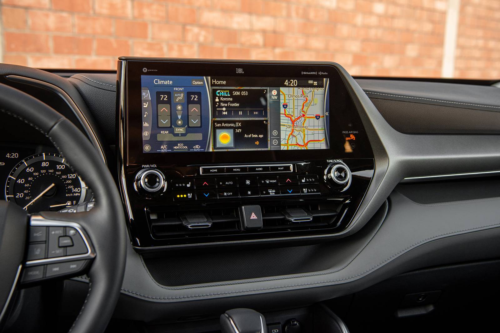 2021 Toyota Highlander front safety CC