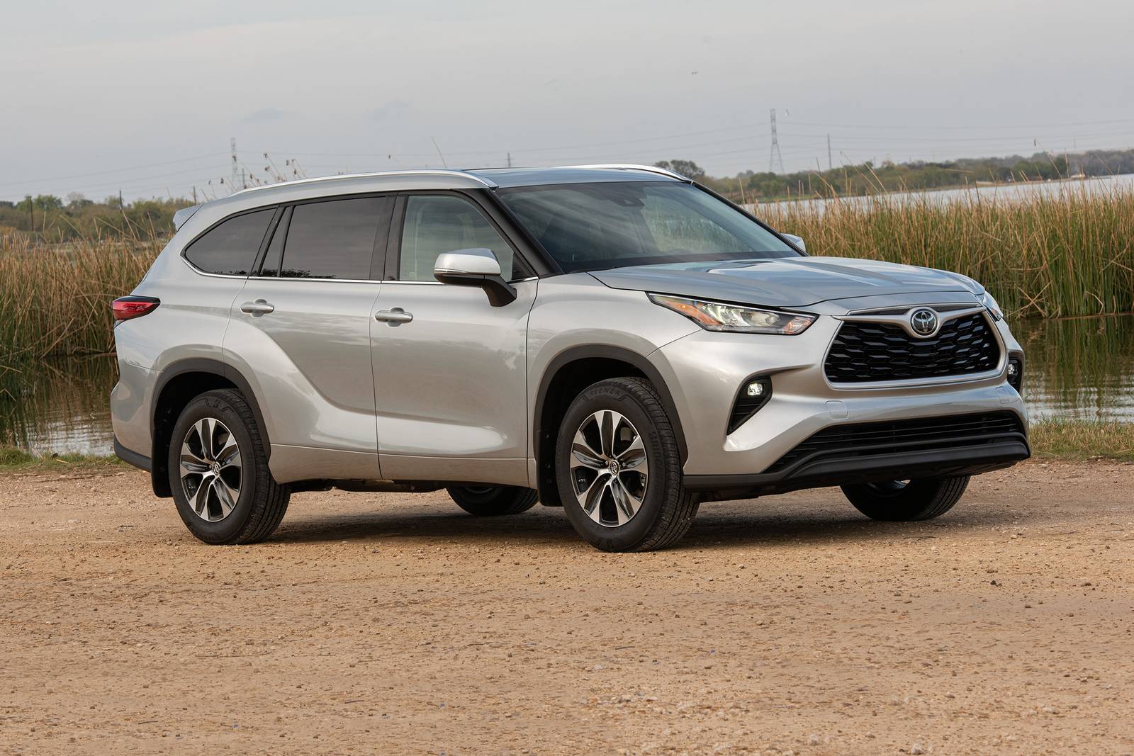 2021 Toyota Highlander exterior FQ