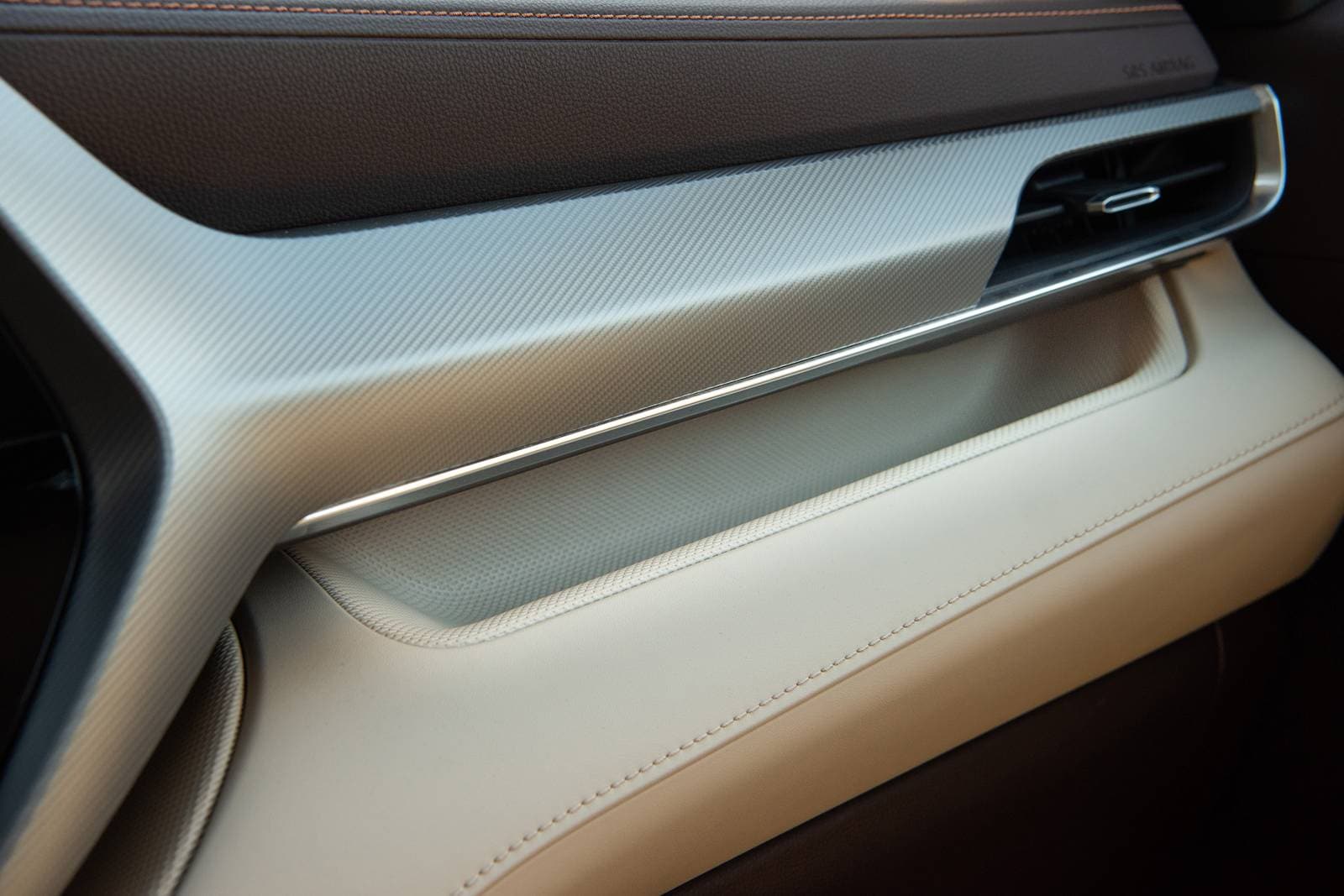 2023 Toyota Highlander front safety DETAIL