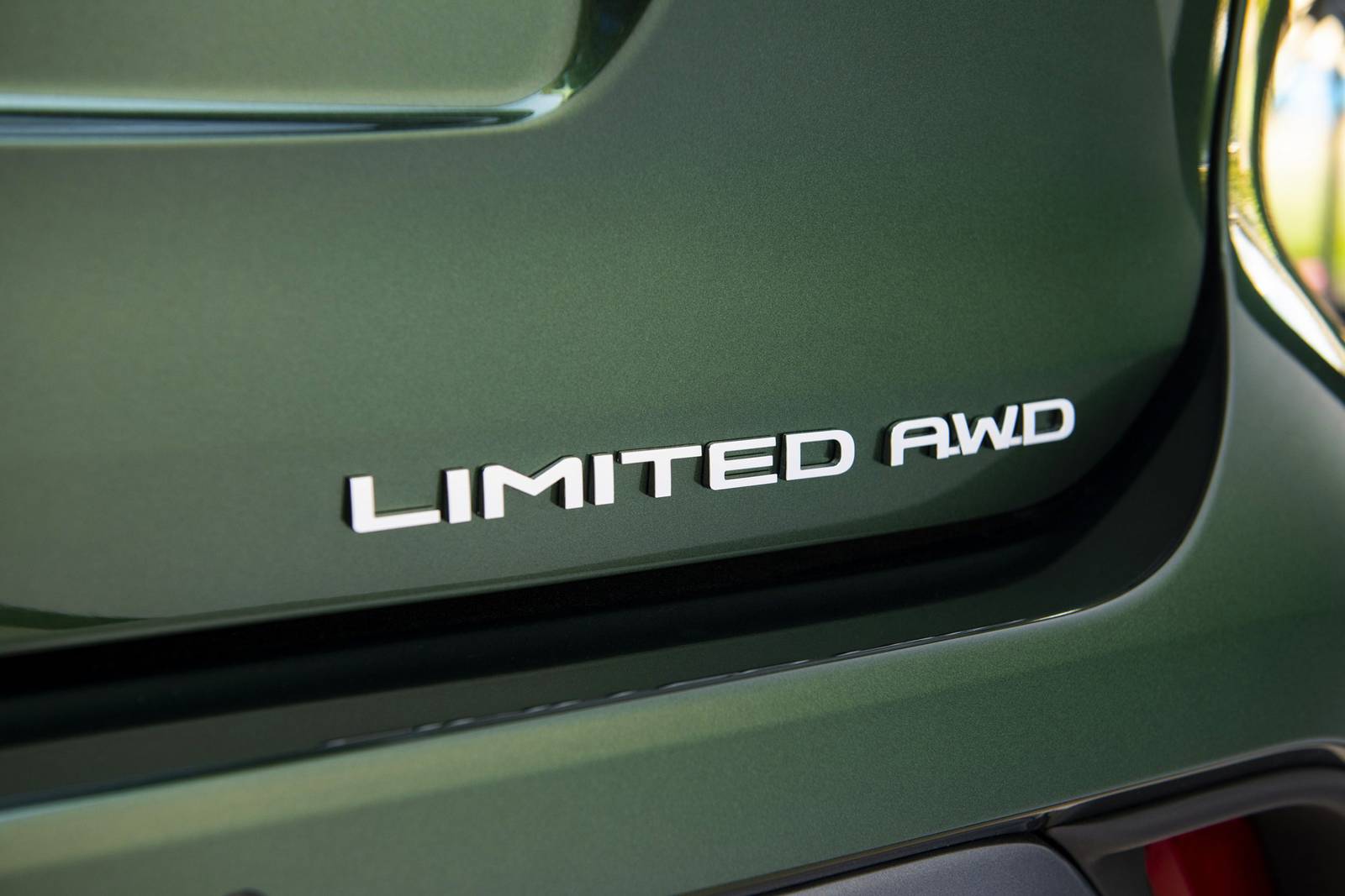 2025 Toyota Highlander exterior RBDG