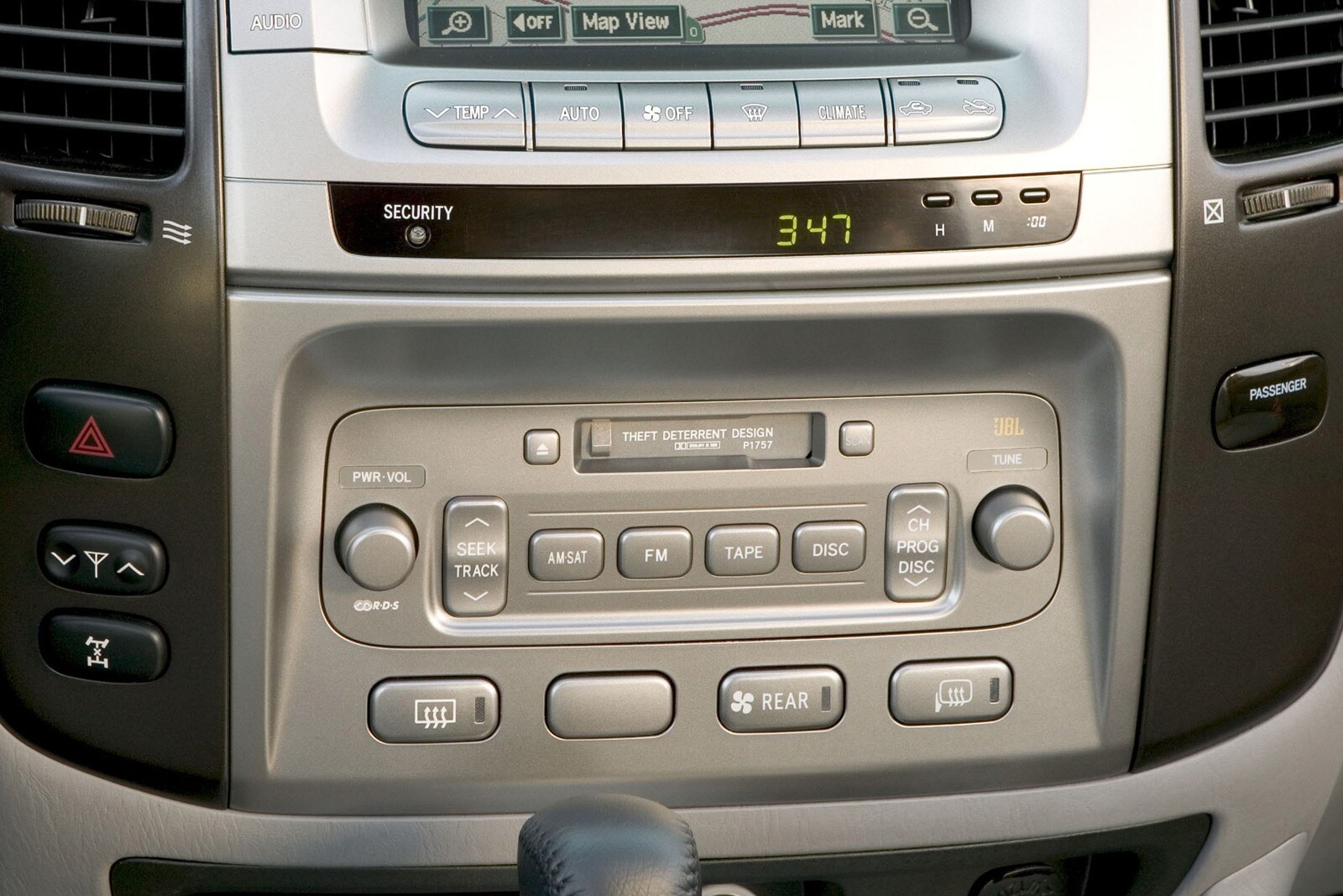 2007 Toyota Land Cruiser interior CC
