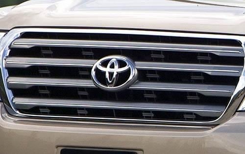 2009 Toyota Land Cruiser exterior FBDG