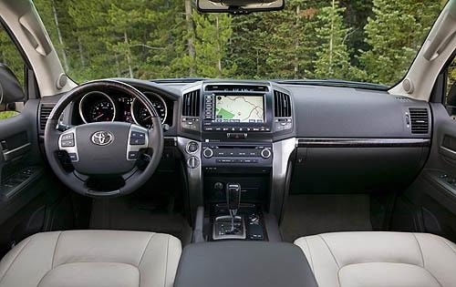 2009 Toyota Land Cruiser interior I