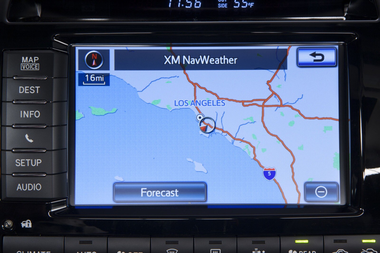 2013 Toyota Land Cruiser interior NAVSYS