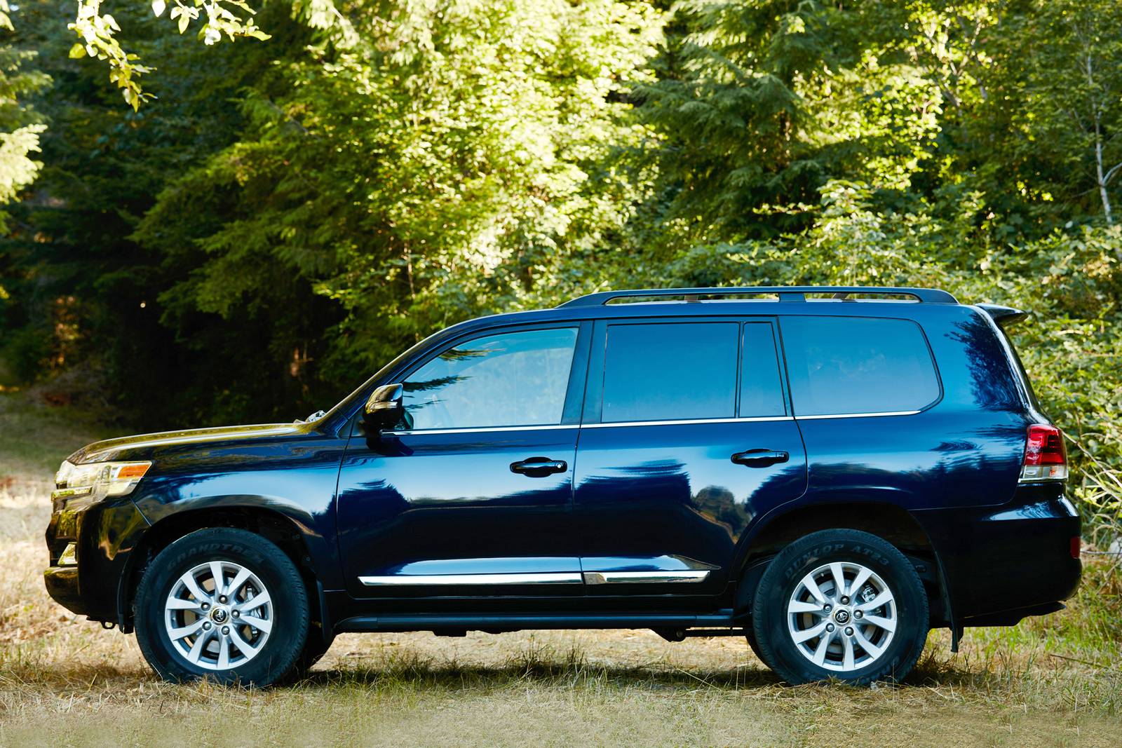 Toyota Land Cruiser 4dr SUV Exterior