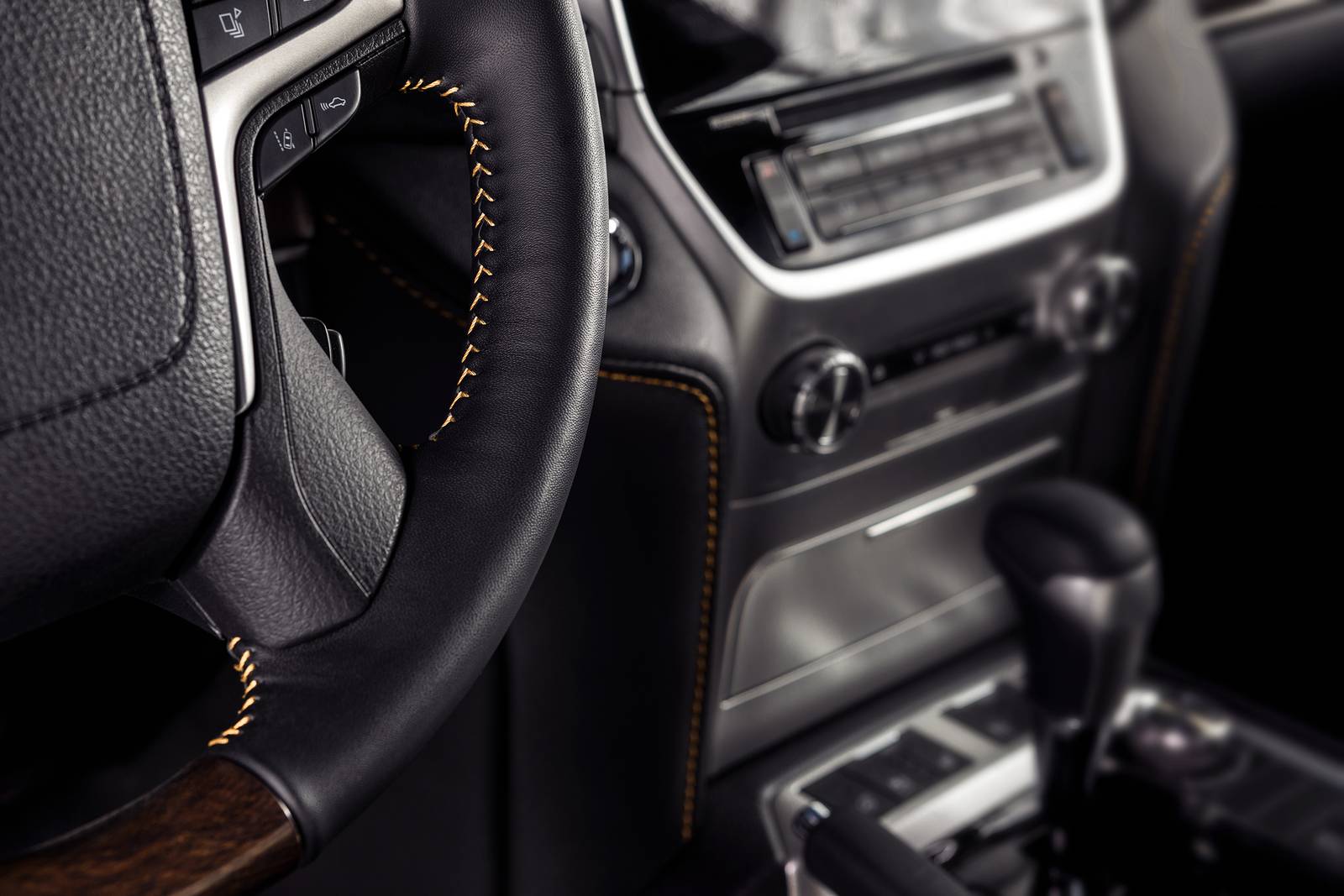 2020 Toyota Land Cruiser interior DETAIL