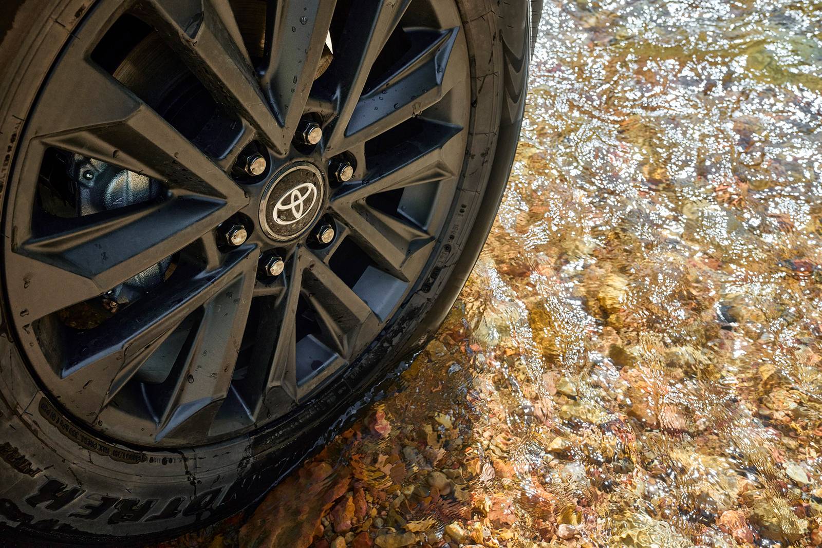 2024 Toyota Land Cruiser exterior EDETAIL