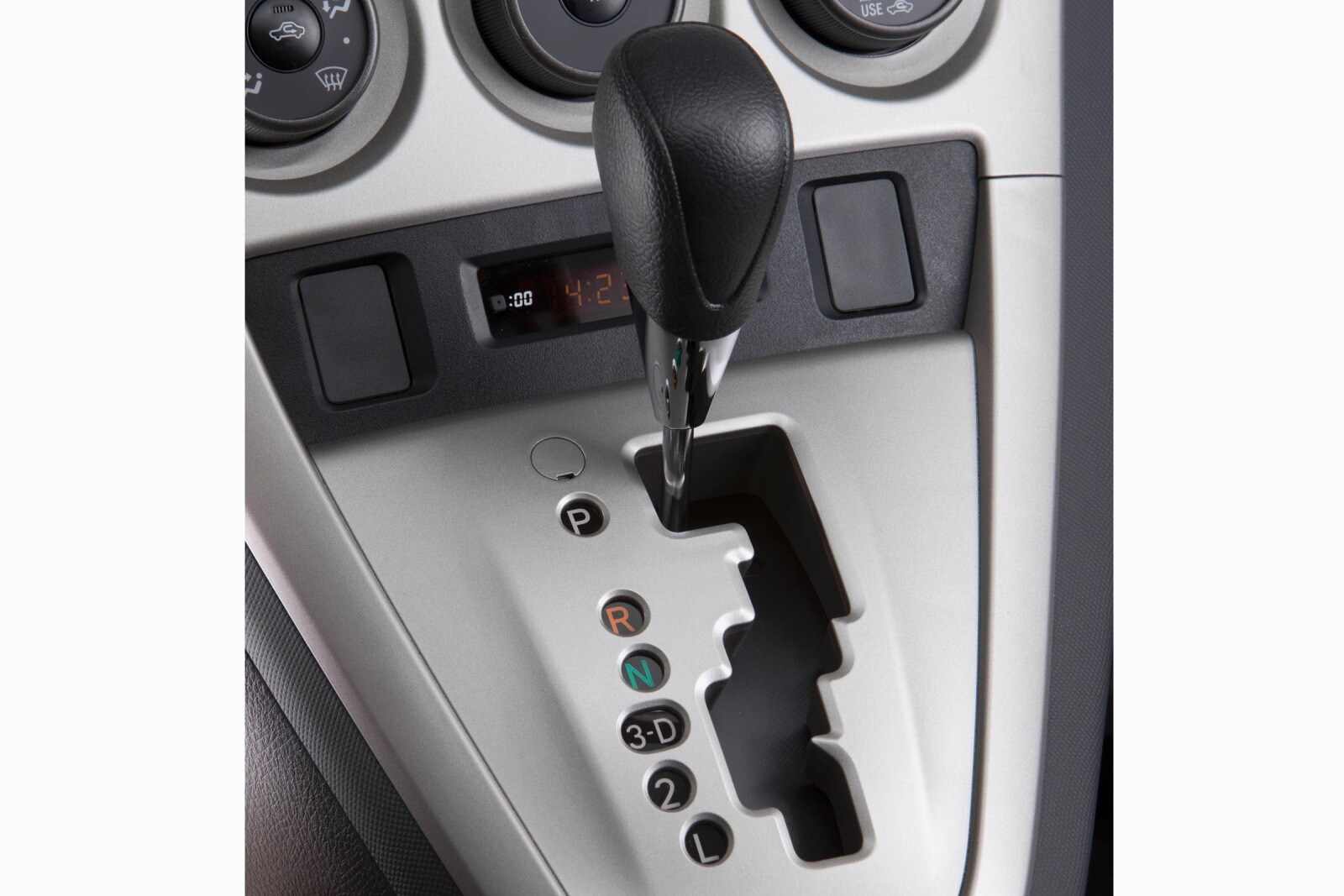 2012 Toyota Matrix interior SHF