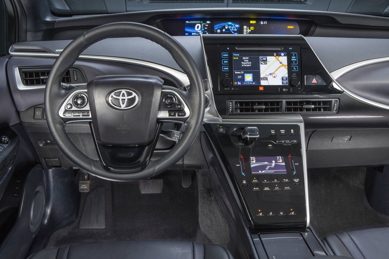 2016 Toyota Mirai interior D