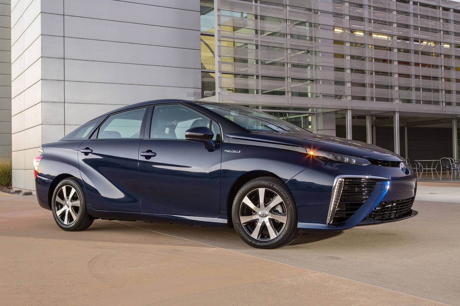 2017 Toyota Mirai exterior F