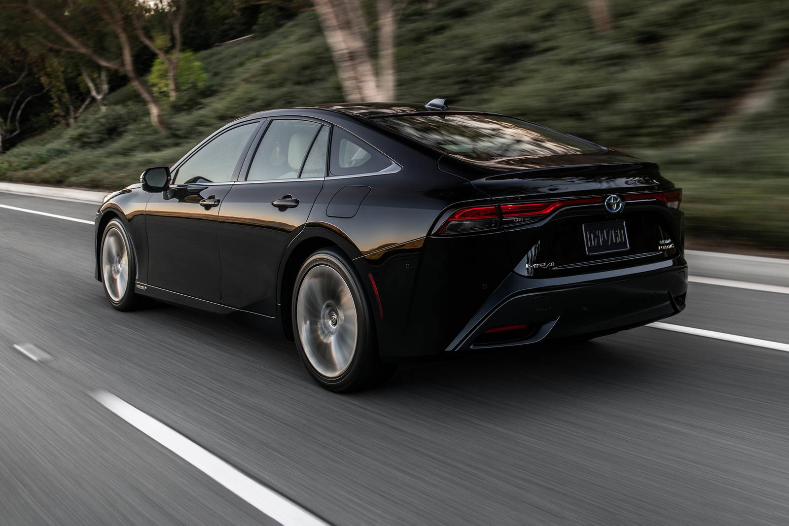 2021 Toyota Mirai exterior FQ