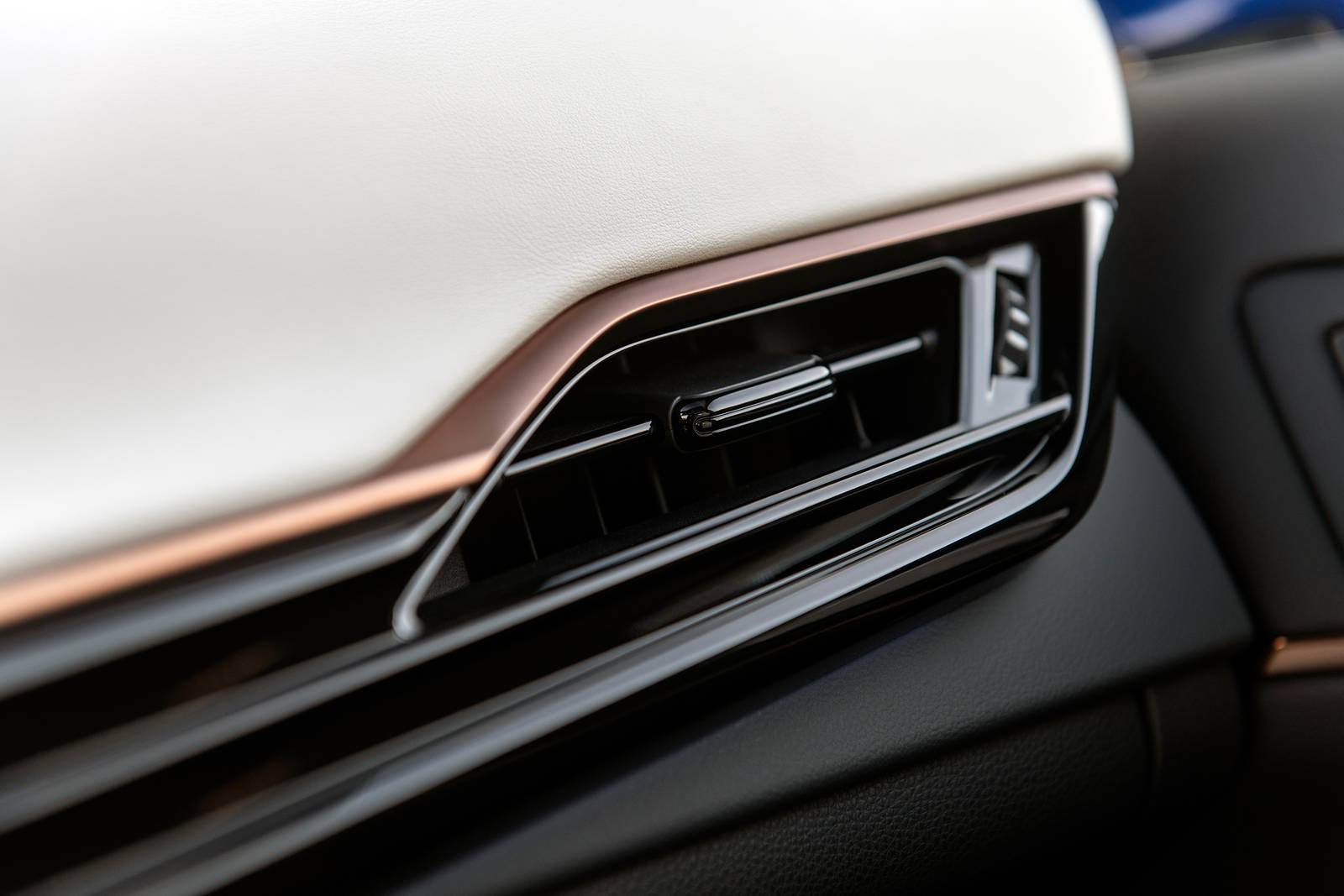 2022 Toyota Mirai interior DETAIL