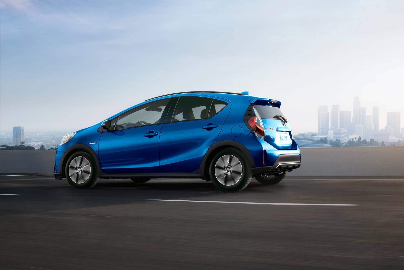 2019 Toyota Prius exterior FQ