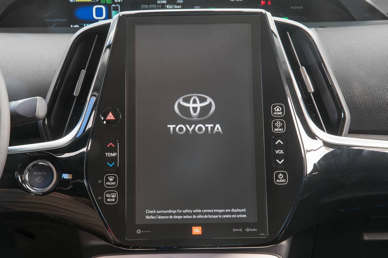 2017 Toyota Prius Prime front safety CC