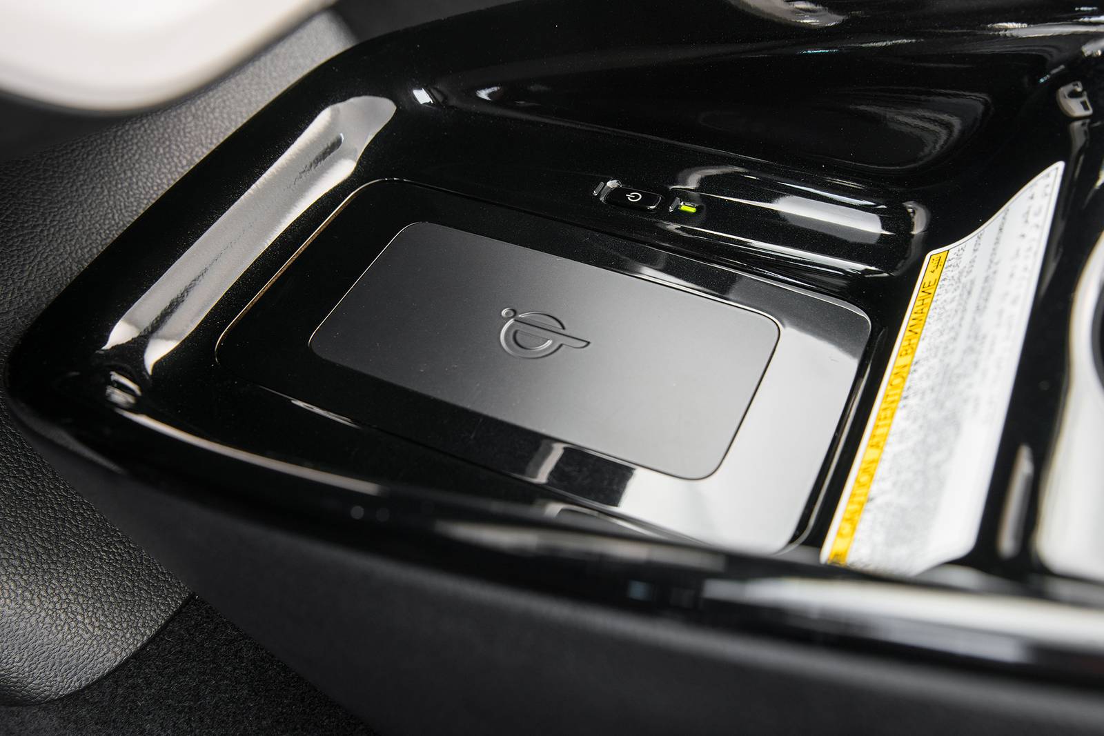 2017 Toyota Prius interior DETAIL