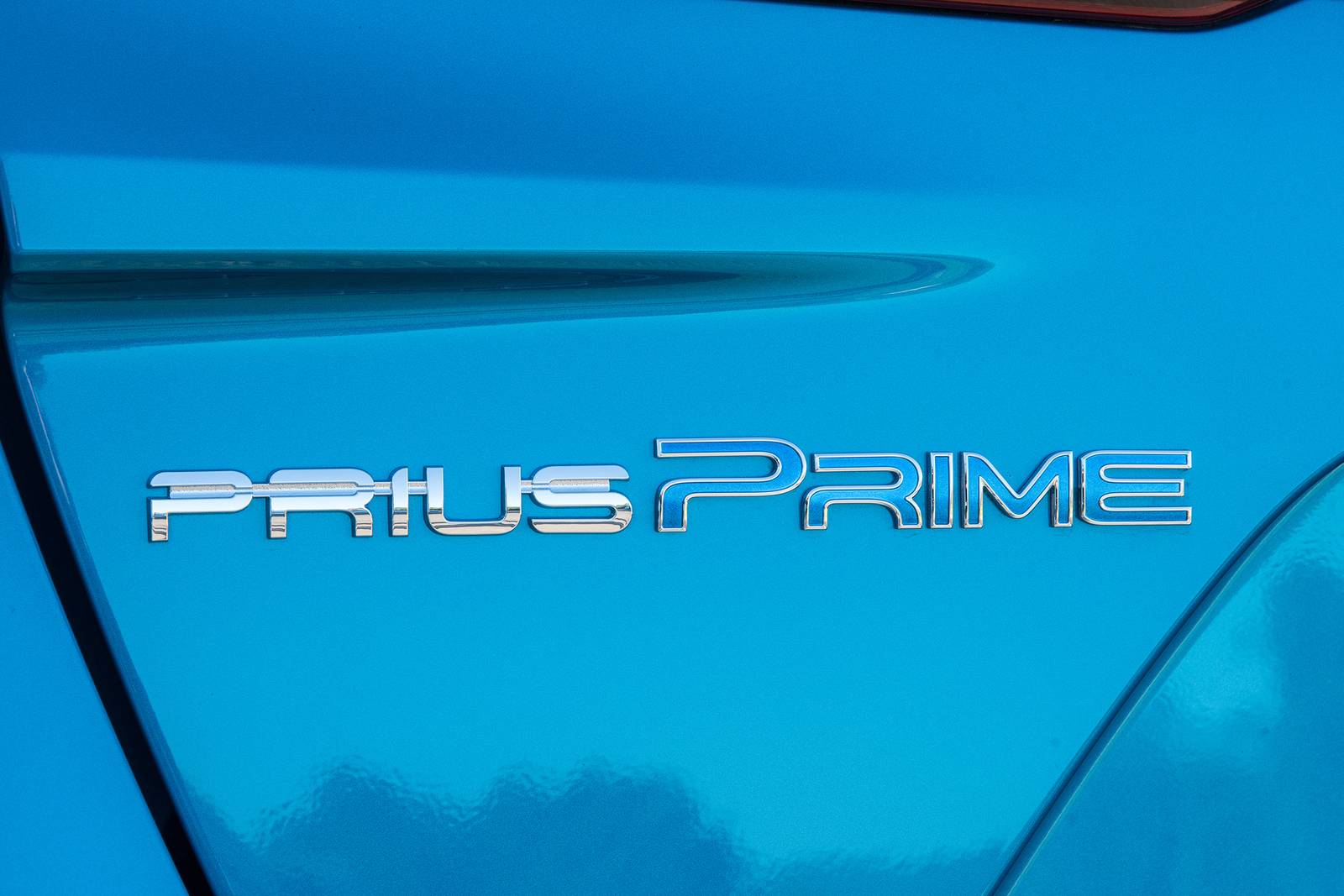 2017 Toyota Prius exterior RBDG
