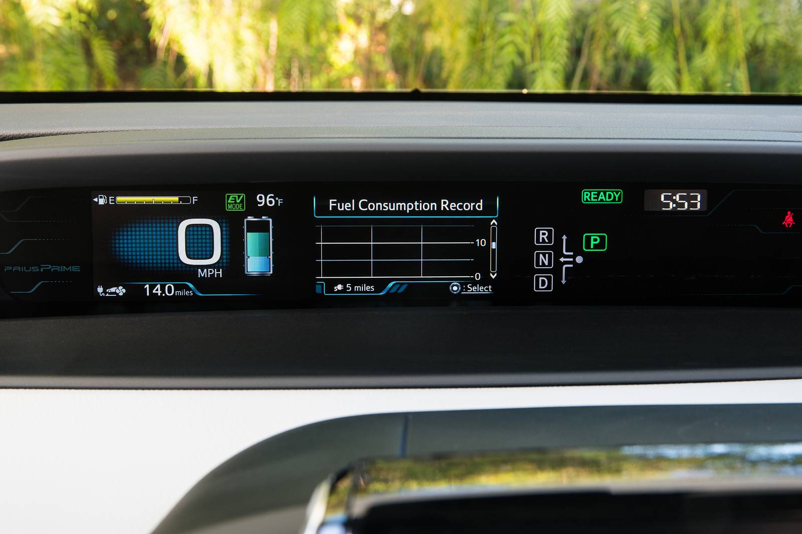 2017 Toyota Prius interior G