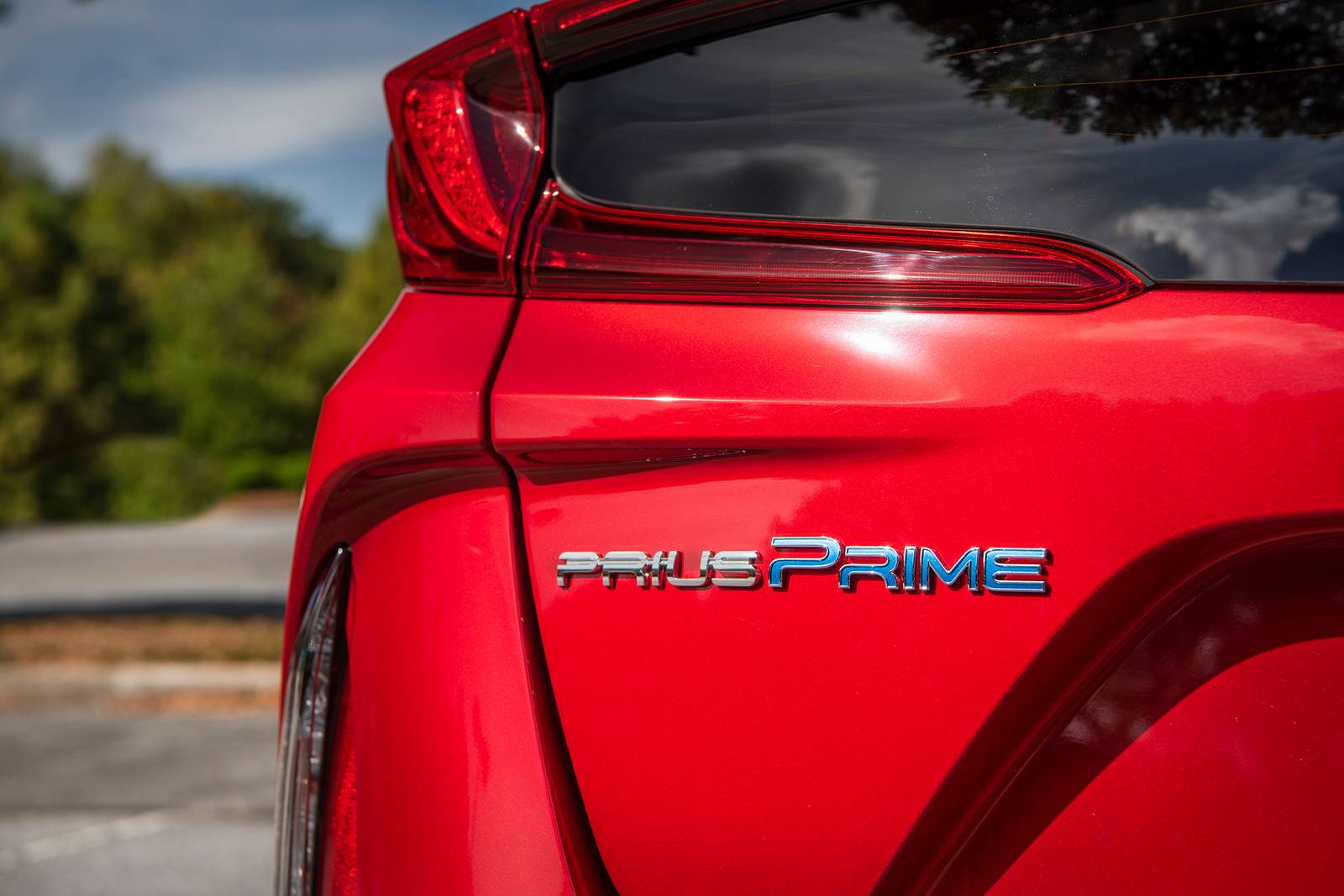 2020 Toyota Prius exterior RBDG