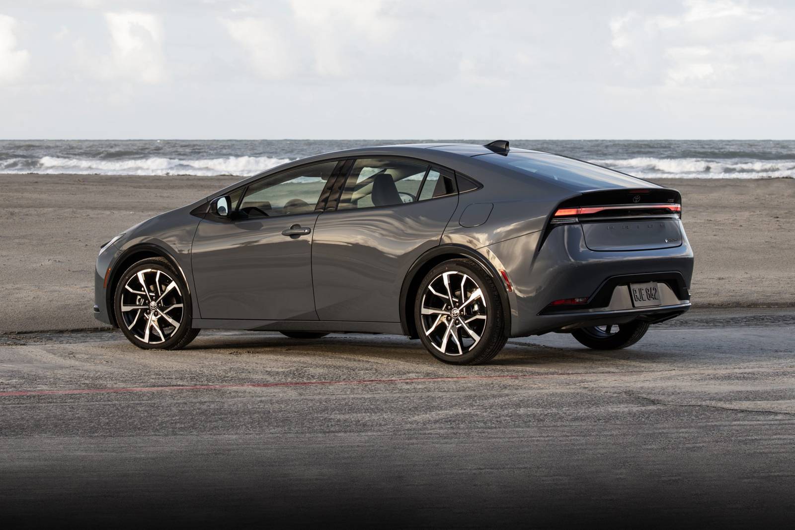 2023 Toyota Prius Prime exterior F