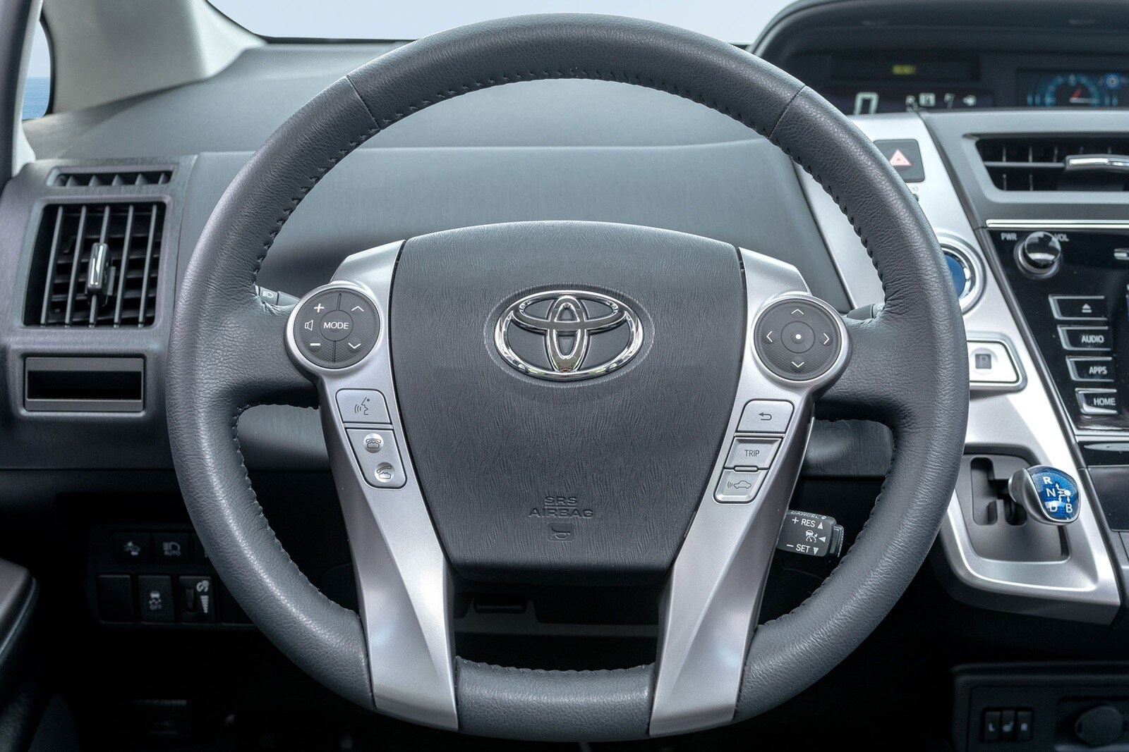 2016 Toyota Prius interior SWD