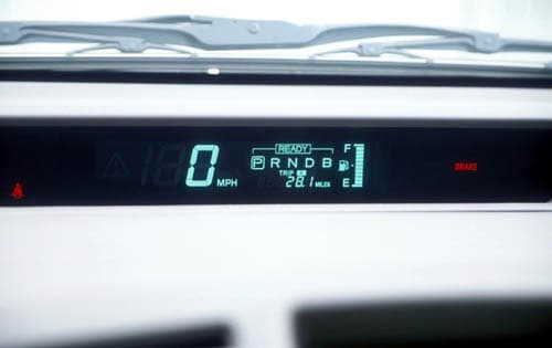 2001 Toyota Prius interior G