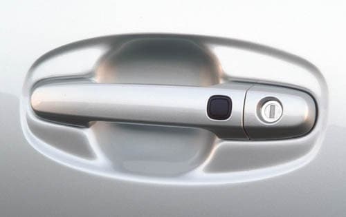 2004 Toyota Prius exterior EDETAIL