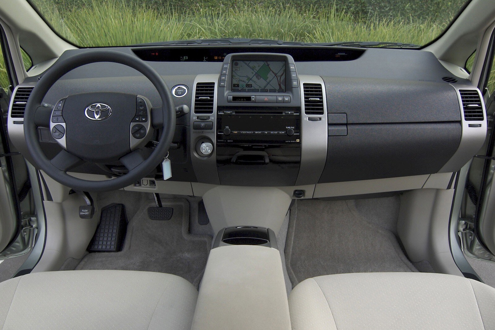 2007 Toyota Prius interior D