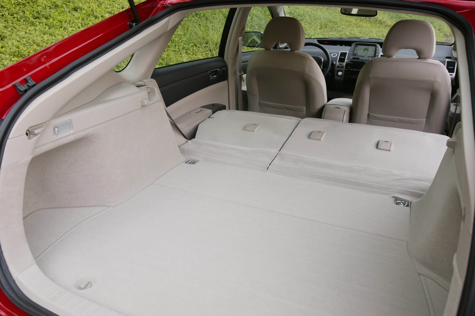 2007 Toyota Prius interior CARGO
