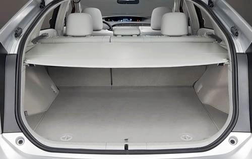 2010 Toyota Prius front safety CARGO