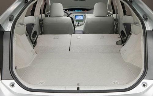2011 Toyota Prius interior CARGO